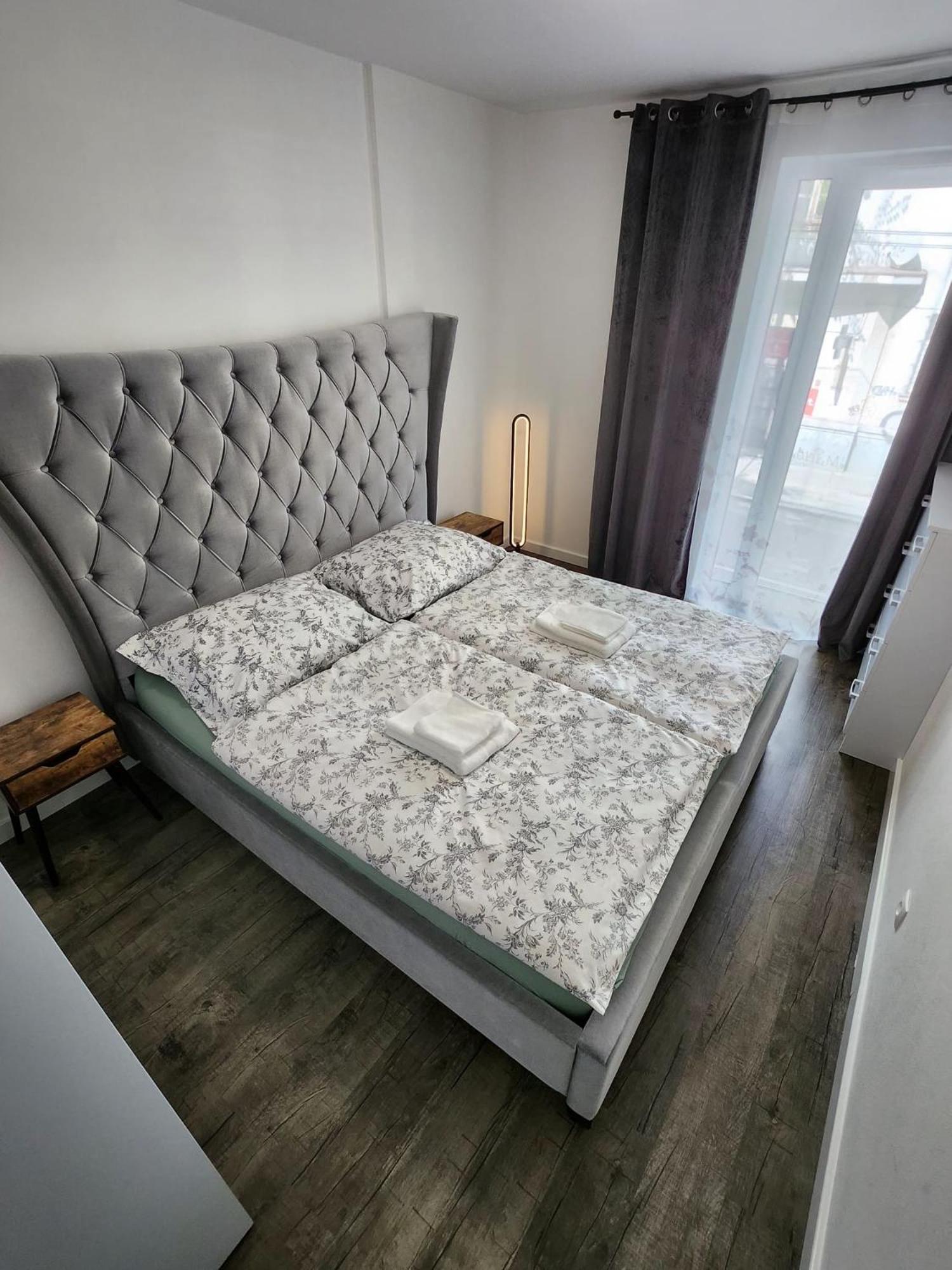 Apartman - Centrum Bratislava Exteriör bild